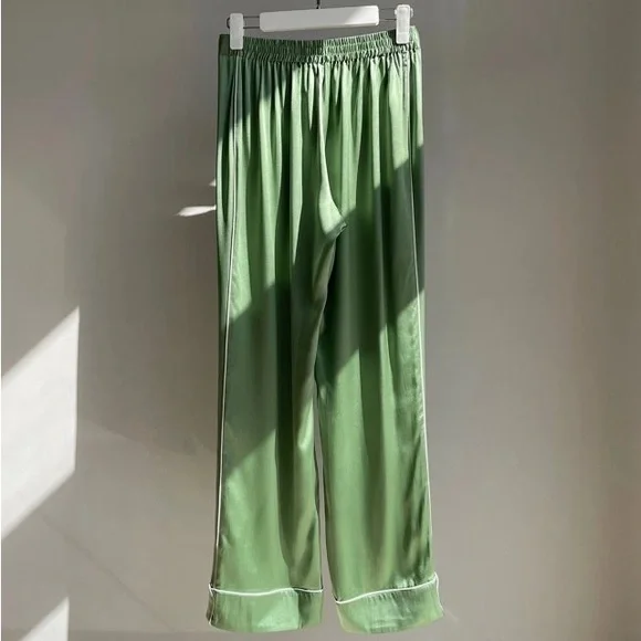 Olivia von Halle 100% silk pajamas set - Picture 10 of 15